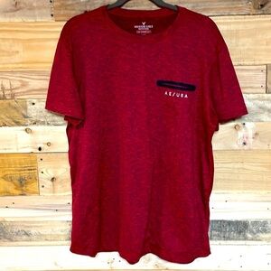 American Eagle size L red and black heather short sleeve 360 extreme flex shirt